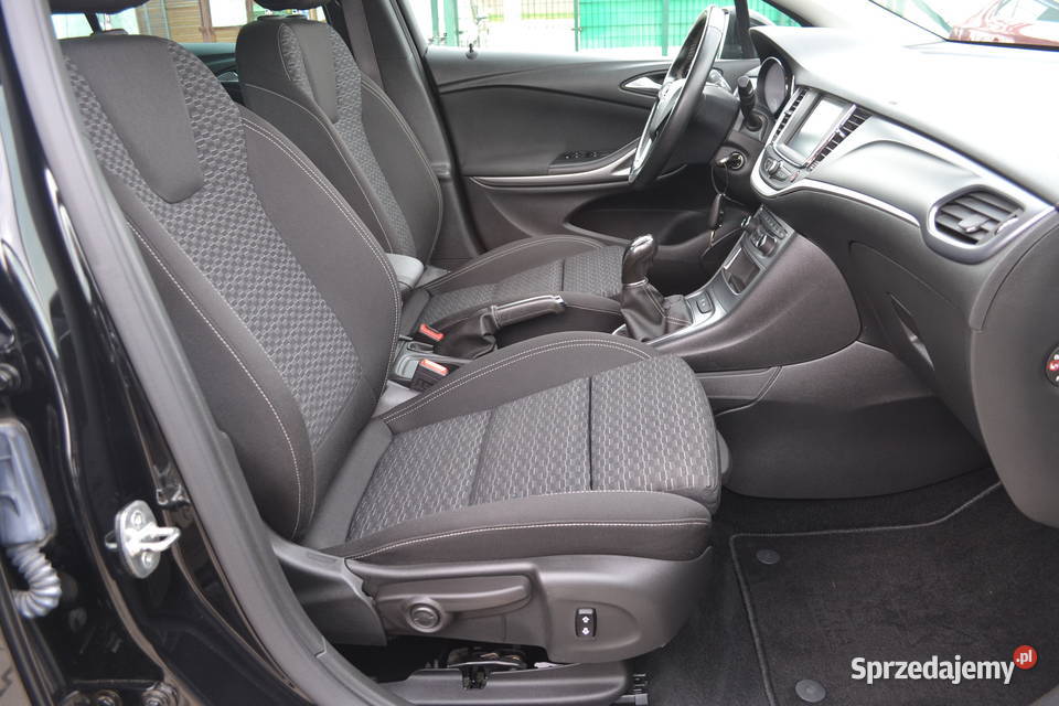 Opel Astra Sports Tourer 4