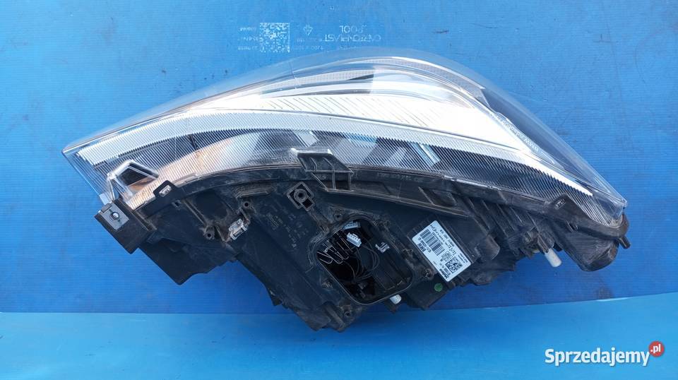 747044203 LAMPA PRAWY PRZÓD FULL LED ADAPTIVE EU Nowy Tomyśl