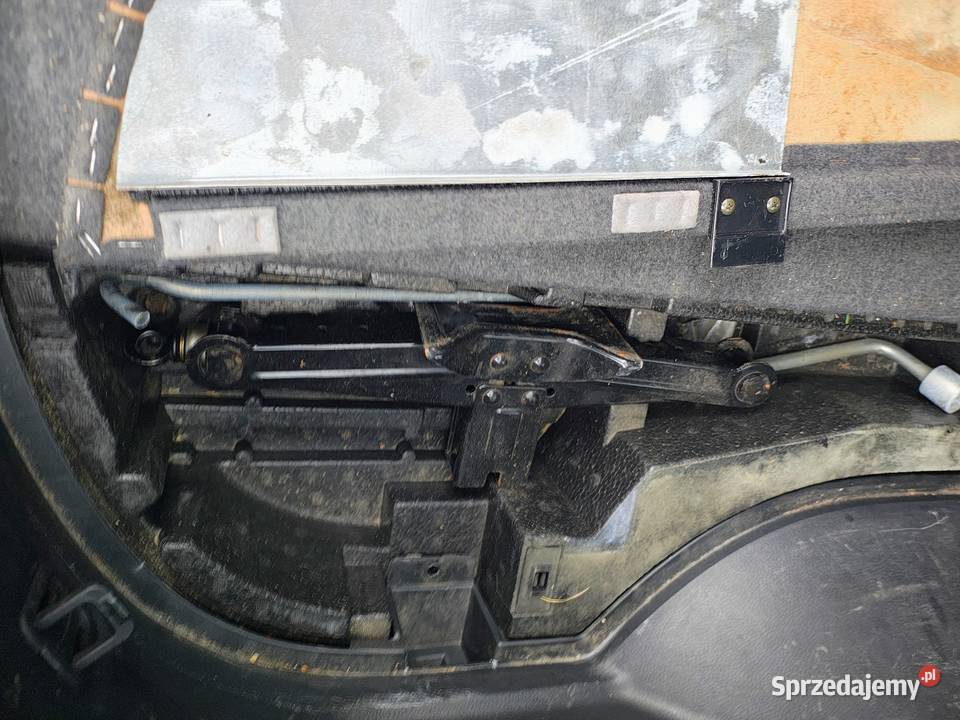 Mitsubishi Outlander I 24 PbLPG 4x4 Biecz sprzedam
