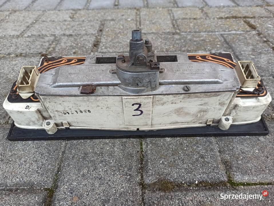 Prędkościomierz licznik zegary Fiat 125 p Wyposażenie wnętrza Ostrów Wielkopolski
