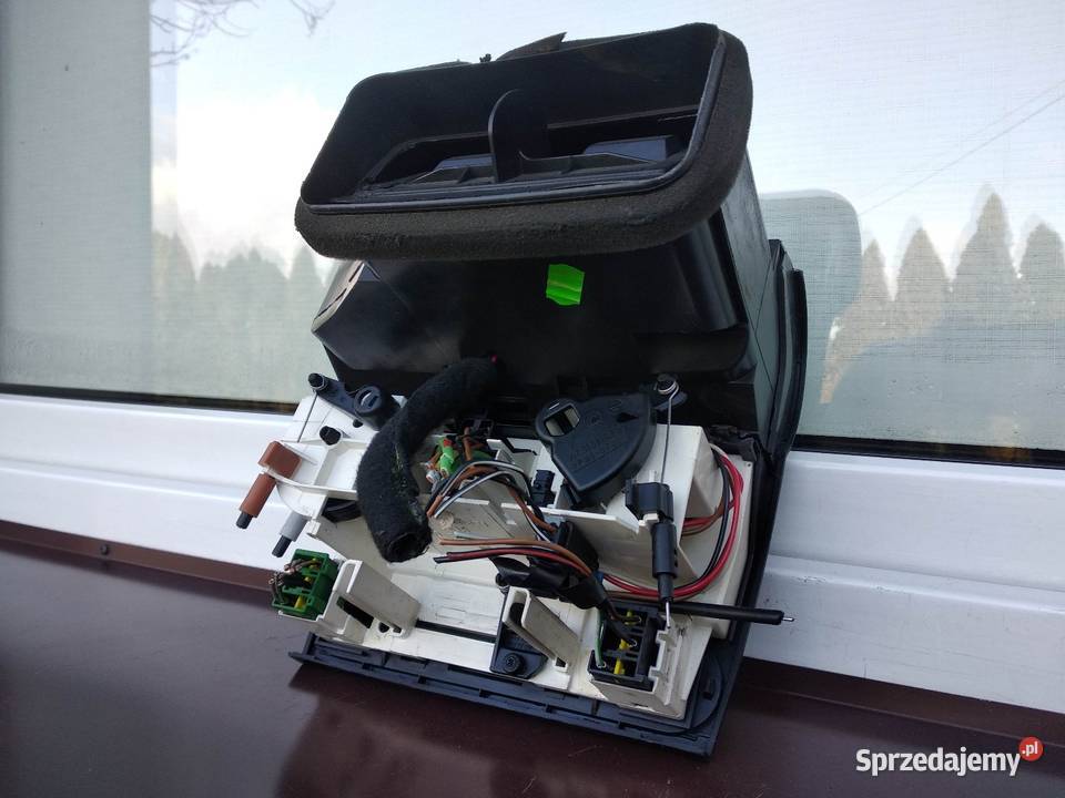 Opel Corsa B Tigra A panel nawiewu klima osobowe Sieradz