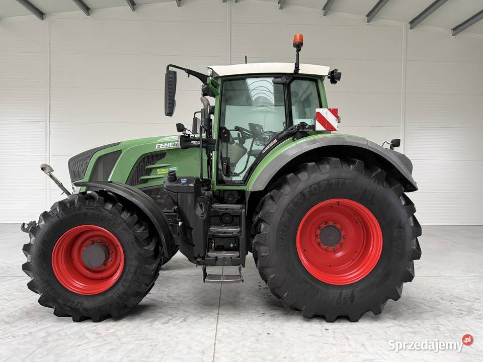 FENDT 828 Vario Profi Plus TUZ WOM