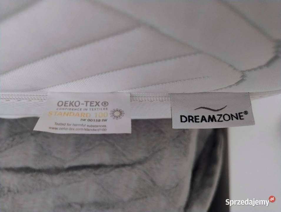 Dwustronny materac 120x200 Dreamzone twardy Jysk Otwock
