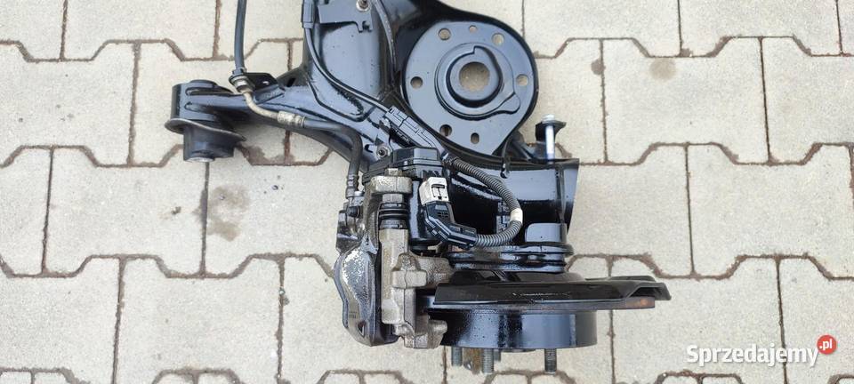 MAZDA 2 TOYOTA YARIS IV BELKA ZAWIESZENIE TYŁ 15