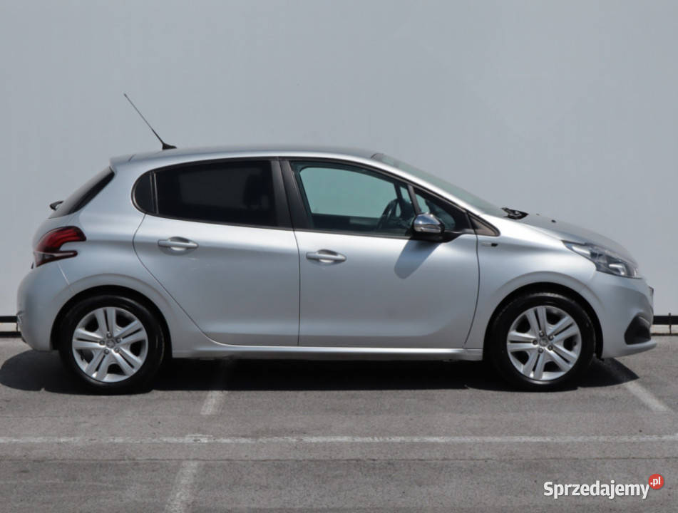 Peugeot 208 12 PureTech elektryczne szyby lubelskie