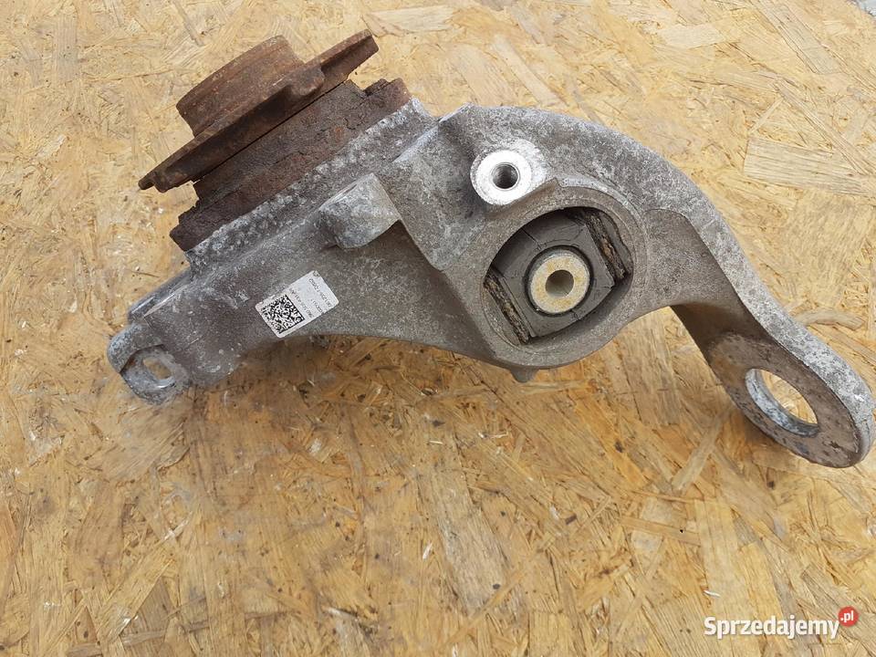 ZWROTNICA PIASTA LEWY TYŁ AUDI A4 A5 8K0505435AA osobowe Przystajń sprzedam