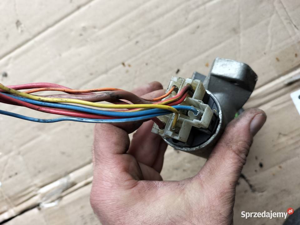 STACYJKA FIAT UNO Motoryzacja