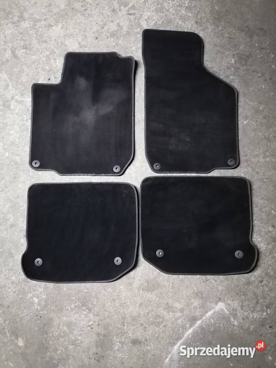 Dywaniki welurowe VW golf 4 Schwarz oryginalne Masłów Drugi