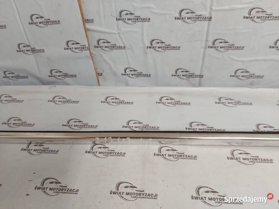 VW TOUAREG I 7L 04r listwa zgarniająca prawa Listwy