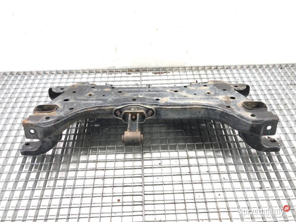 BELKA POD SILNIK HYUNDAI i20 II 12 84 SANKI