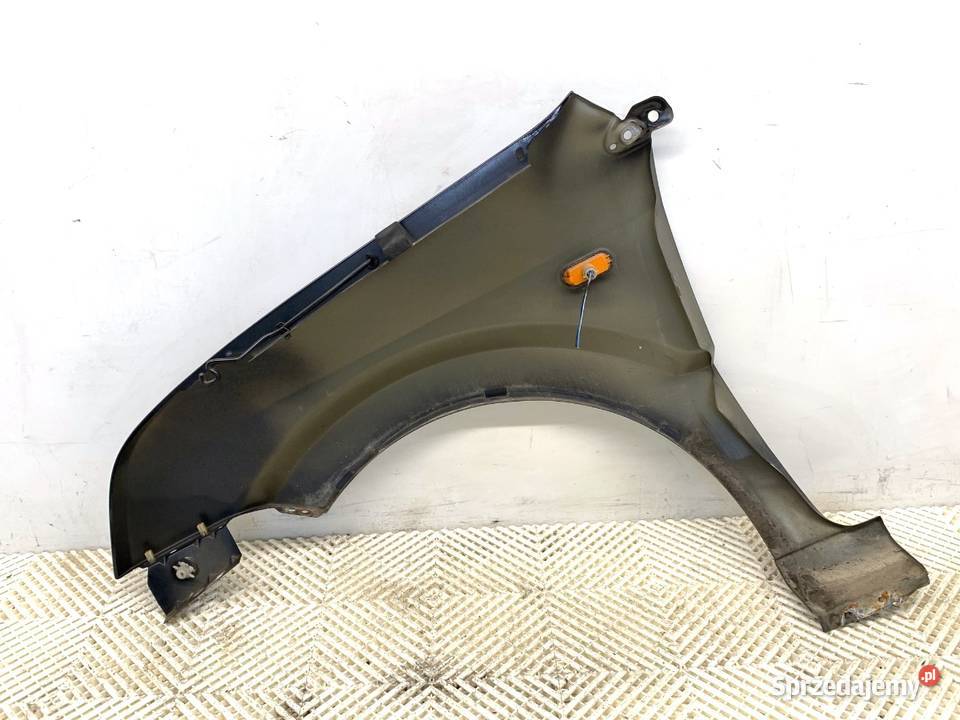 BŁOTNIK PRAWY PRZÓD FORD FUSION Hatchback 0212 sprzedam