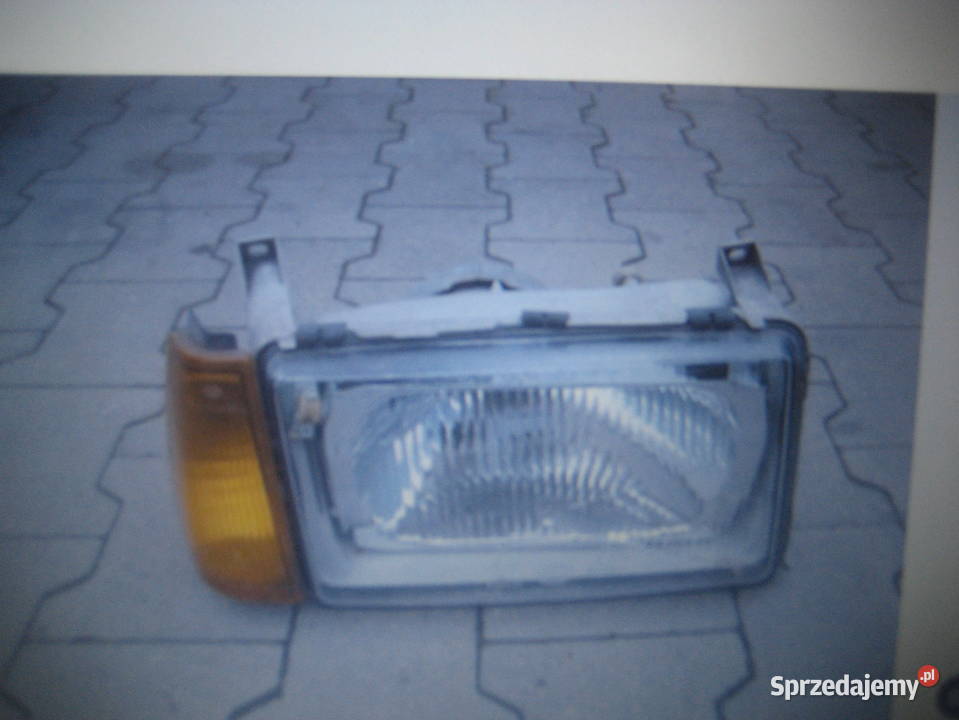 volvo 440 460 8890r lampa przód prawa kierunek Rakoniewice