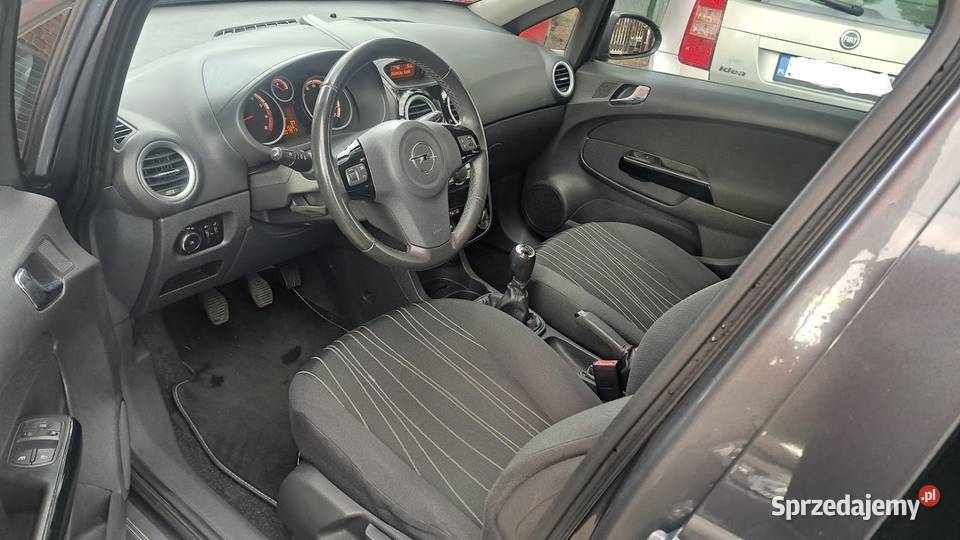 Opel Corsa 14 16V Edition 111 Jahre gniazdo AUX Goczałkowice-Zdrój