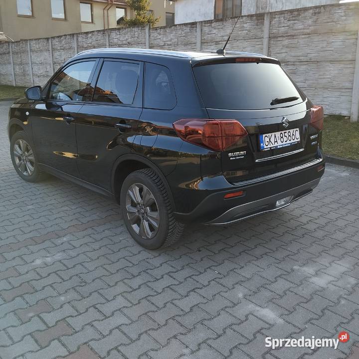 Suzuki Vitara 14 129 mildhybrid 2024r 1373cm3 Banino sprzedam
