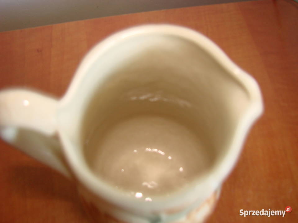 mały fajansowy dzbanek Pozostałe sprzedam