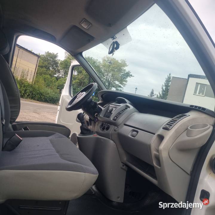 Opel Vivaro Trafic 6 OSÓB Niski Przebieg Klima śląskie Siewierz