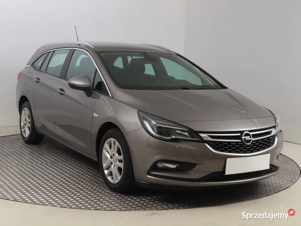 Opel Astra 14 T Bielany Wrocławskie