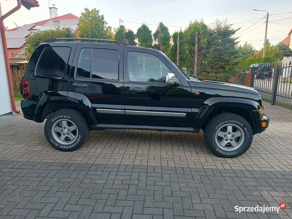 Jeep Cherokee KJ 28 CRD 4x4Automat Bezwypadkowy czarny Pasłęk