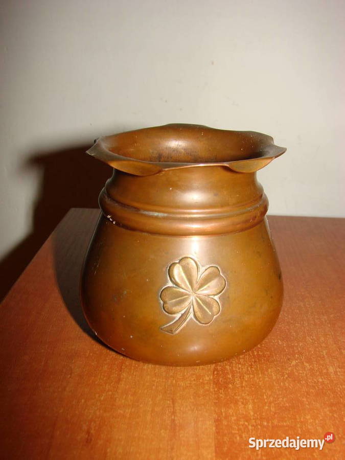 miedziany wazonik Rękodzieło