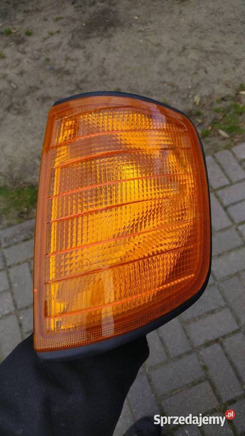 W124 kierunkowskazy pomarańczowe i białe Przeźmierowo