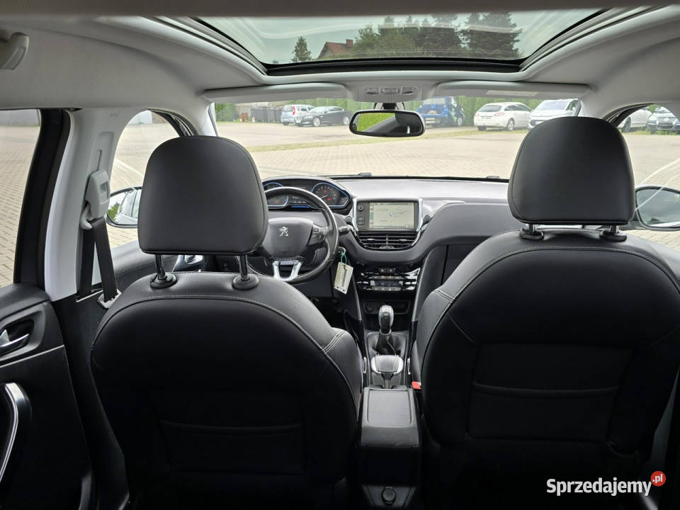 Peugeot 2008 12Turbo BenzNaviPanorama lakier metallic Kutno