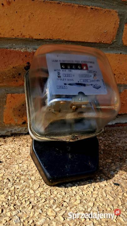 Stary licznik energii elektrycznej PAFAL model kujawsko-pomorskie Świecie