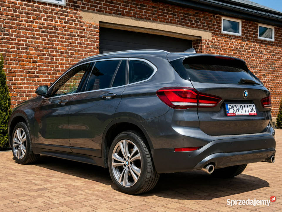 BMW X1 II F48 2015 Sadlno