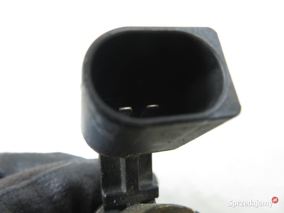 WTRYSKIWACZ VW GOLF IV 16 FSI 036906036