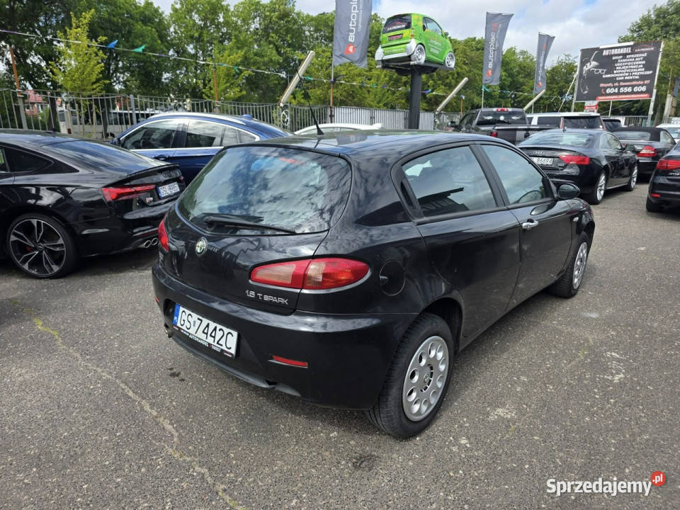 Alfa Romeo 147 16 Benzyna 105 Klimatyzacja manualna Słupsk