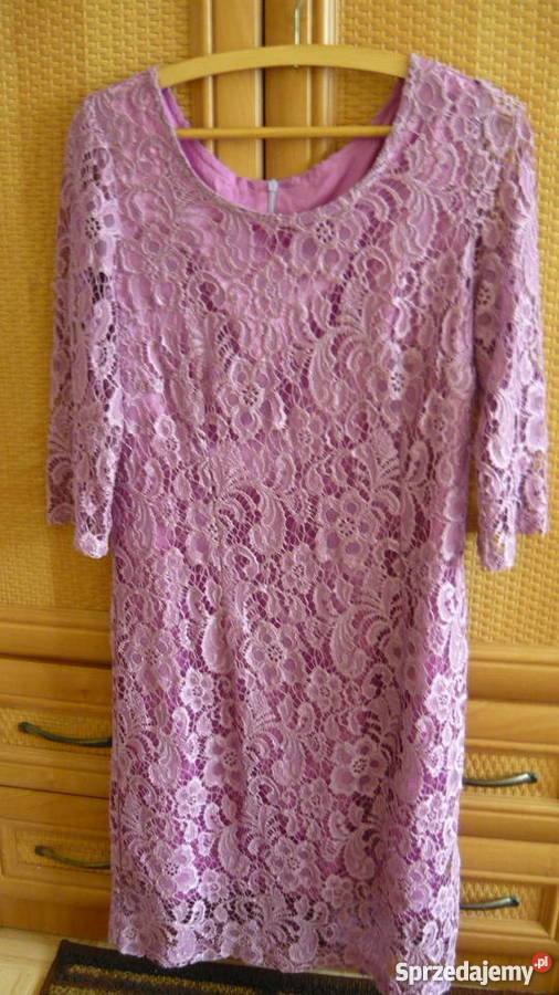 Sukienka koronkowa różowa 3/4 Myszków