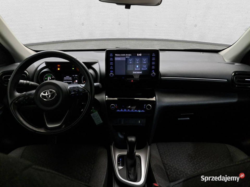 Toyota Yaris Cross Komorniki
