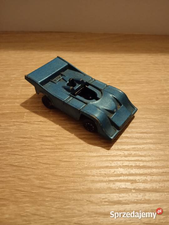 Porsche Audi niebieski samochodzik metalowy wielkopolskie Poznań