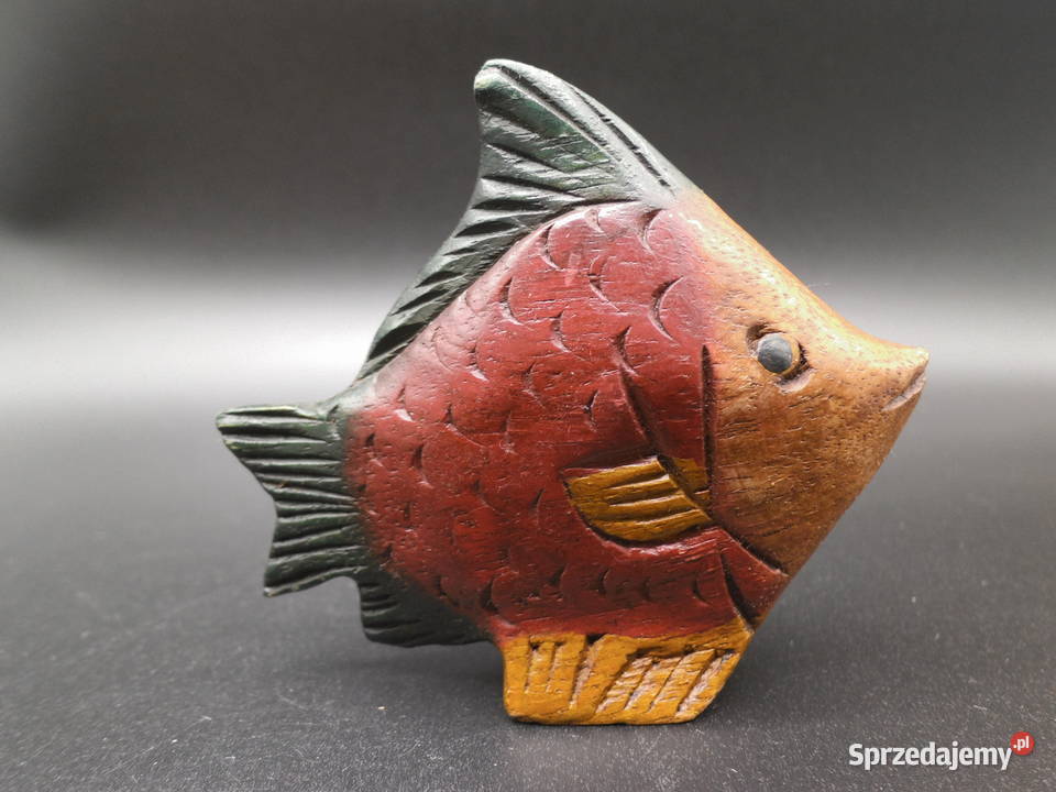 Drewniana ryba figurka rzeźbiona Raszków