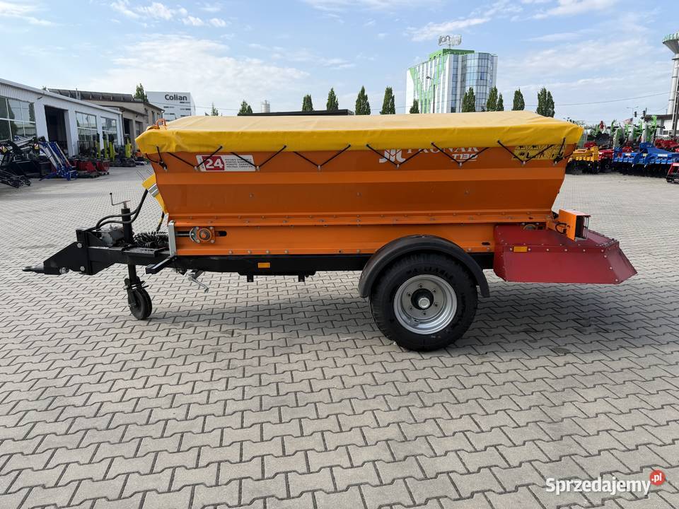Posypywarka piaskarka Pronar T130 252t Dostępna