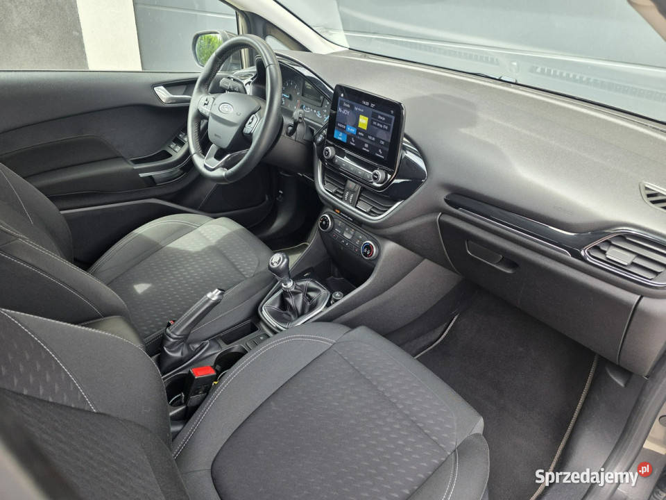 Ford Fiesta TITANIUM bezwypadkowy zadbany NOWY