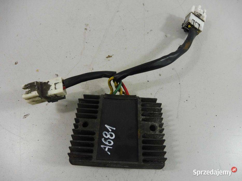 Piaggio MP3 500 regulator napięcia oryginalny Poznań