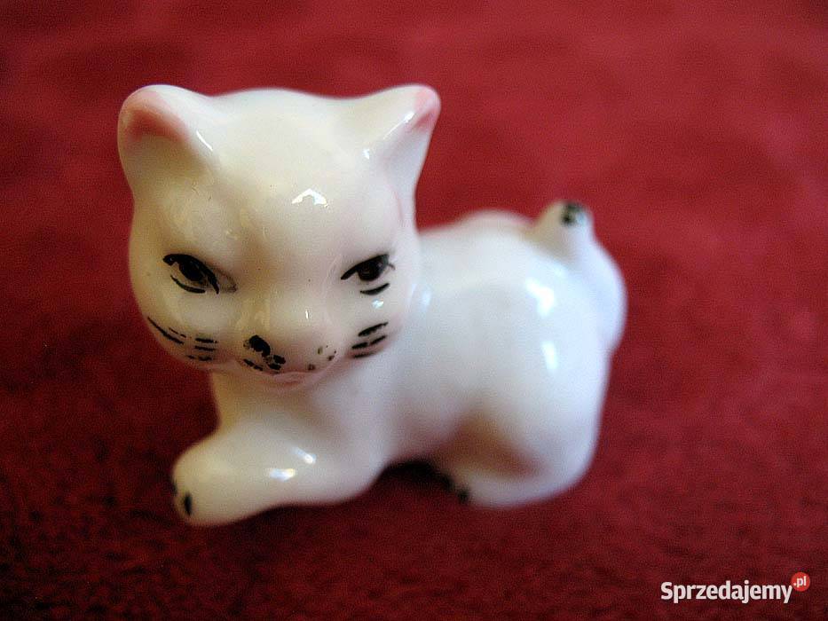 Kot malutki uroczy kotek Figurka porcelana 4 x 4 Dom i Ogród Siedlce sprzedam