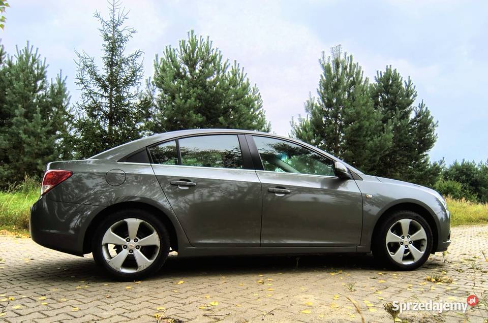 Chevrolet Cruze LT Benzyna LPG Dwa komplety opon manualna kujawsko-pomorskie Grudziądz
