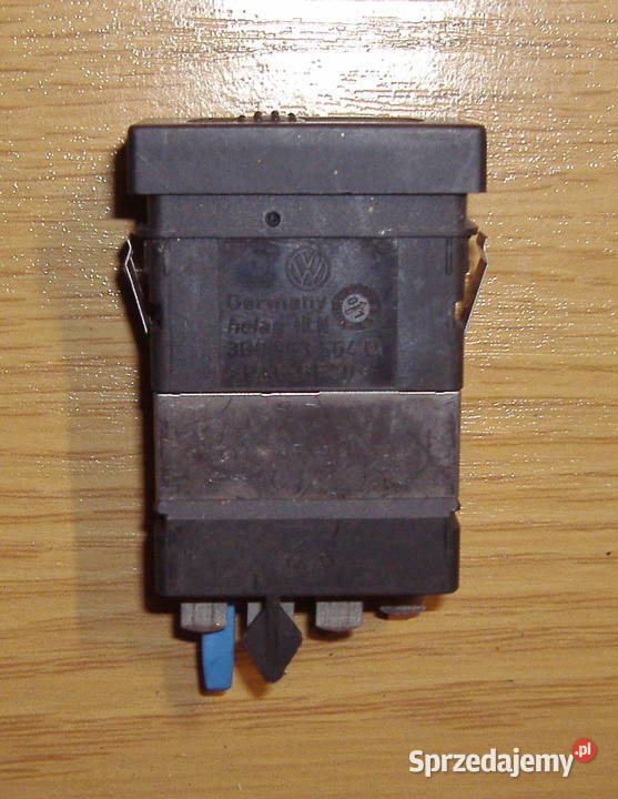 VW PASSAT B5 WŁĄCZNIK OGRZEWANIA SIEDZEŃ Katowice