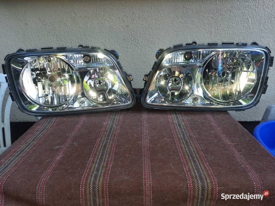 Mercedes actros 09r komplet lamp przednich Pruszków sprzedam