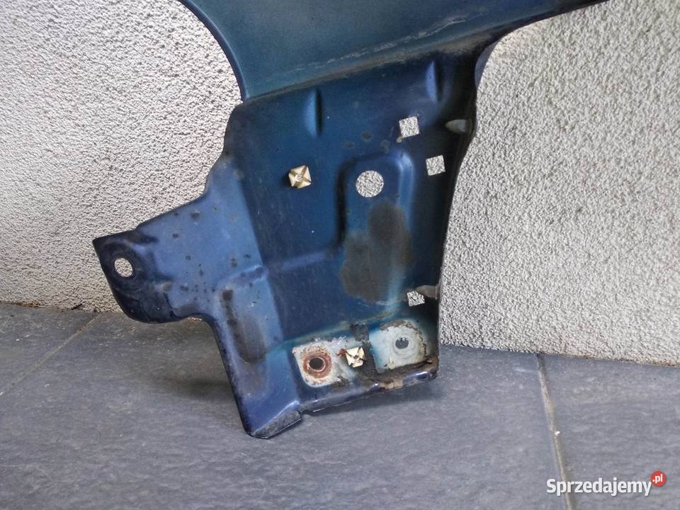 Audi A4 B5 LIFT FL błotnik przedni prawy Sieradz