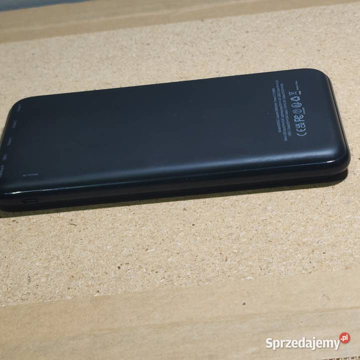 Powerbank Charmast model W2002C Lubin