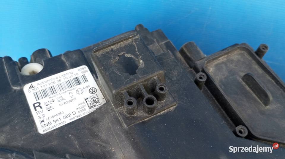 LAMPA REFLEKTOR PRAWY PRZÓD EU FULL LED VW osobowe Nowy Tomyśl