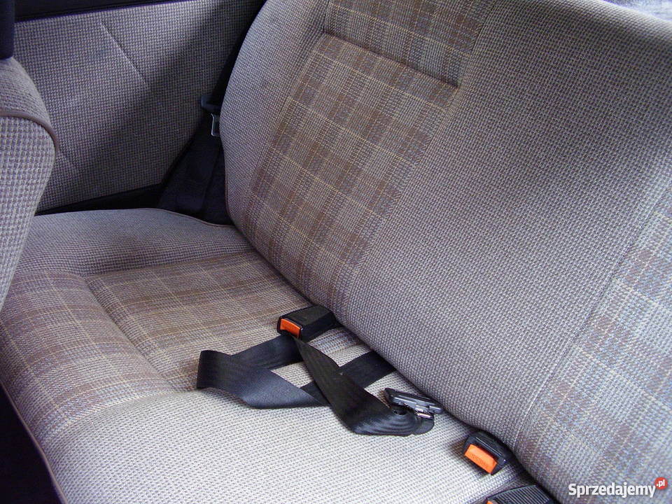 Sprzedam fiata uno 1000uszanowaneStan b