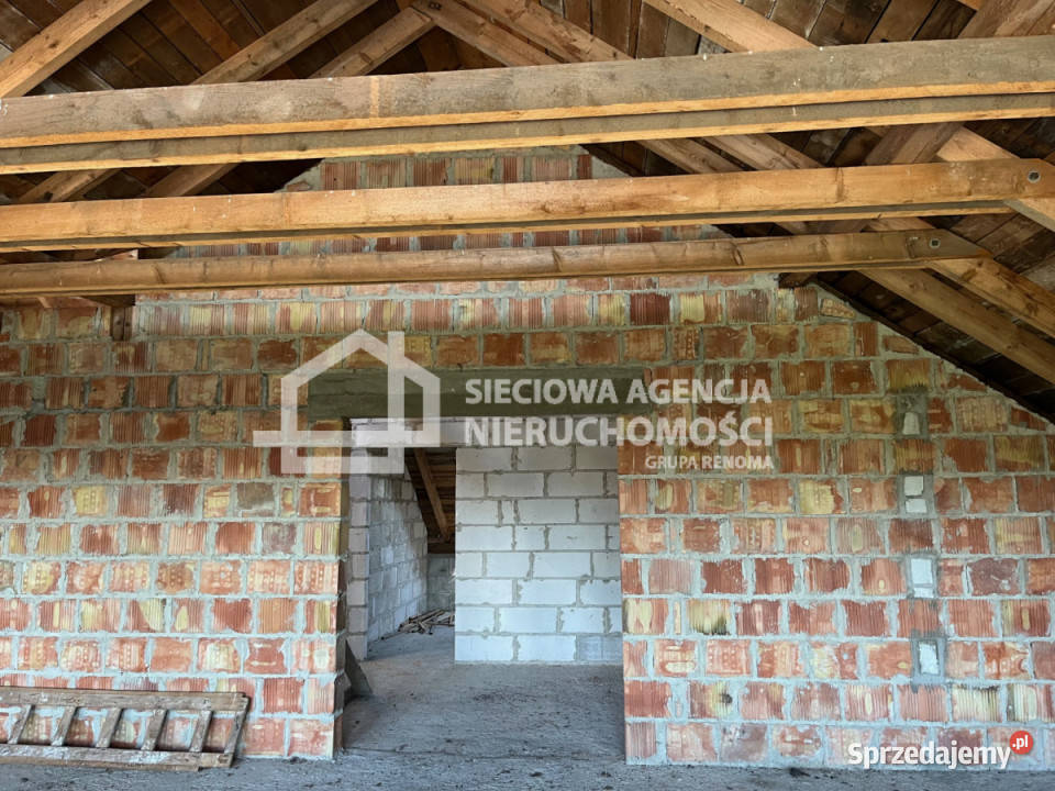 Dom wolnostojący Staniszewo 293m2 pustak