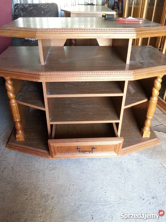 Stylowe zdobione meble