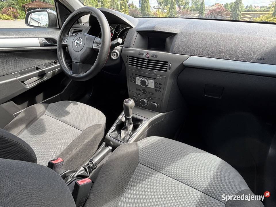 Opel Astra H Bezwypadkowa Ładna gniazdo AUX mazowieckie Dobrzyków sprzedam