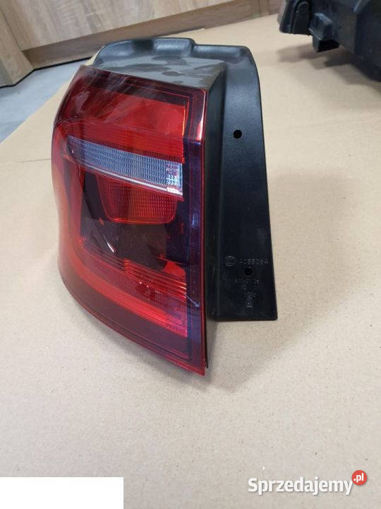 Volkswagen sportsvan lampa tył lewa Kozubszczyzna