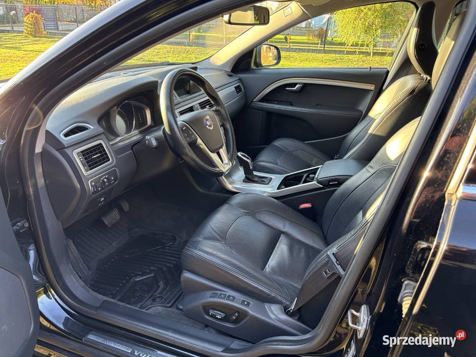 Volvo V70 momentum 2x kpl alu światła LED Kraków