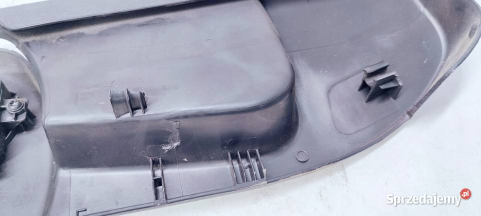 OSŁONA ZAŚLEPKA FOTELA LEWA AUDI A6 C6 2100036L osobowe Przystajń sprzedam